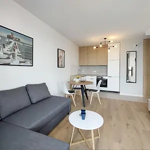  Apartament Elegant 3city With Parking In By Renters